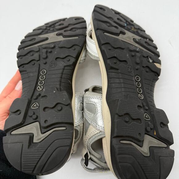 Ecco Women's Strappy Hook and Loop Yucatan Sandals Silver Black EU size 39 - Picture 7 of 7